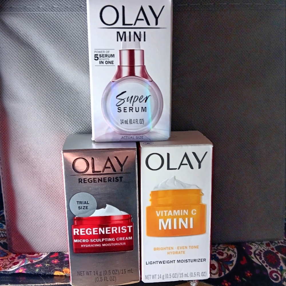 Olay skincare bundle with serum, face cream and vitamin c. Trial/mini size